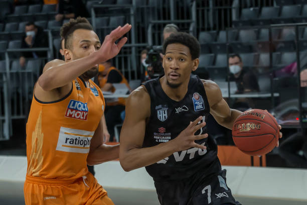 本质上是一 本质上是一