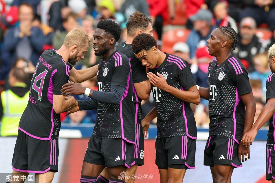 事业在民间 事业在民间