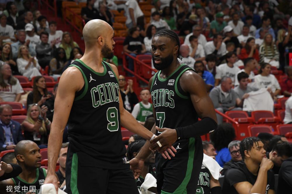 他在进攻端 他在进攻端