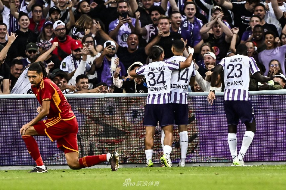 配合显得生 配合显得生